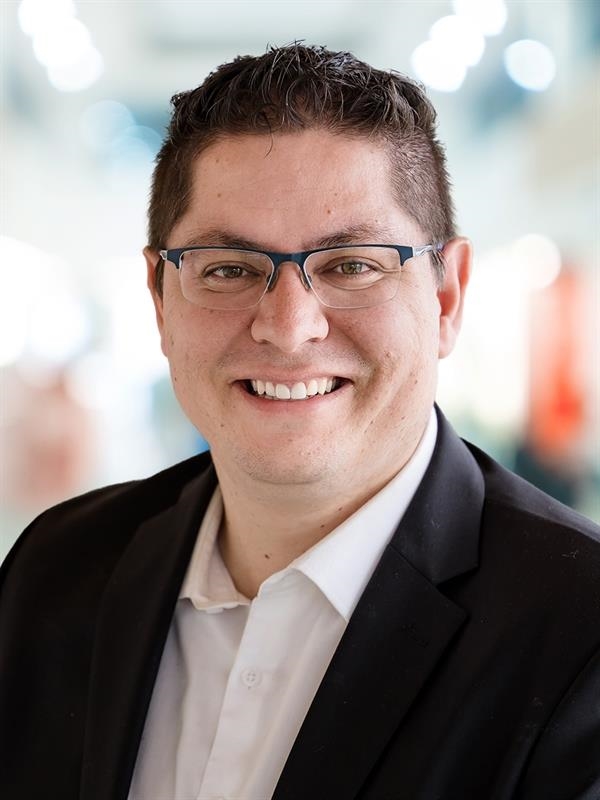 Daniel Kozak