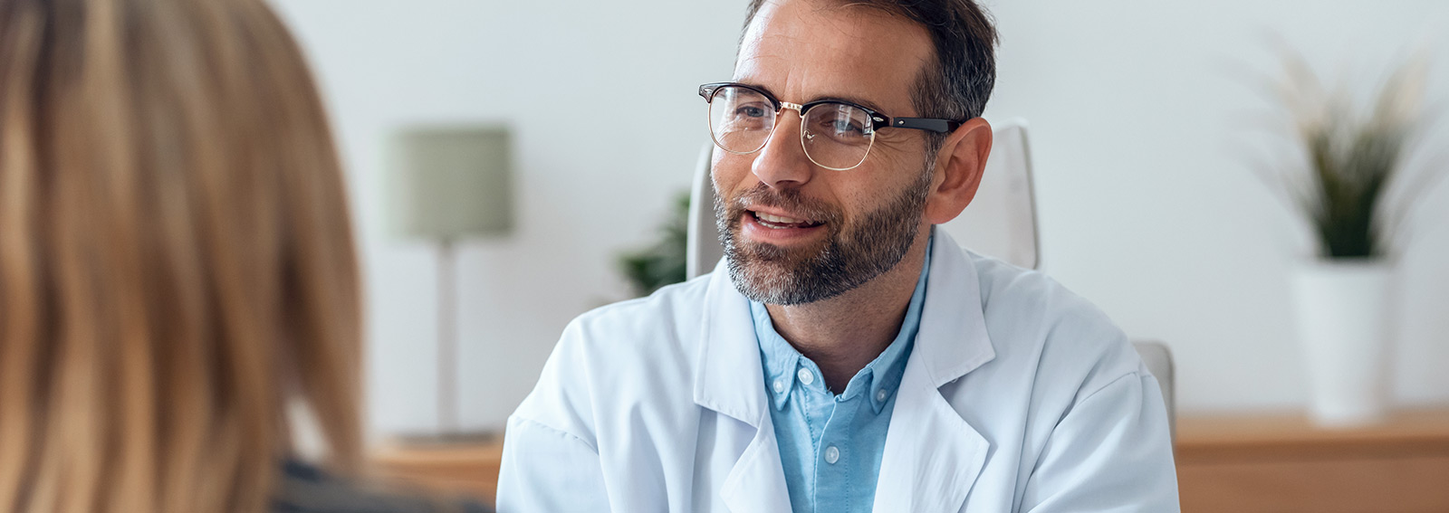 Physician and patient having a conversation