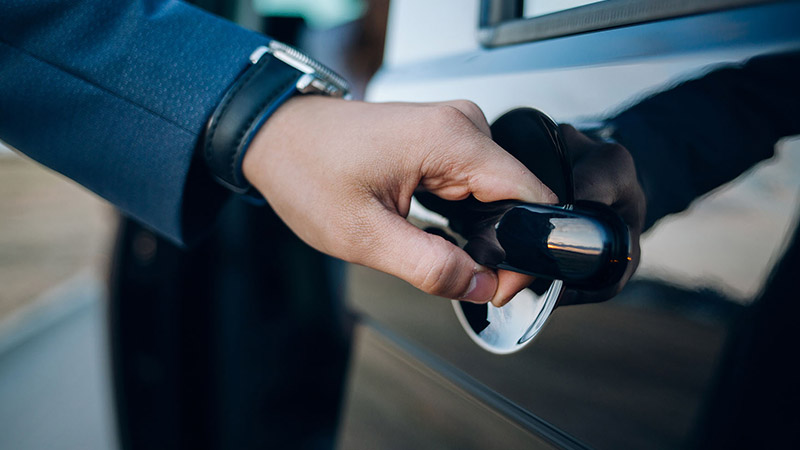 Opening door handle