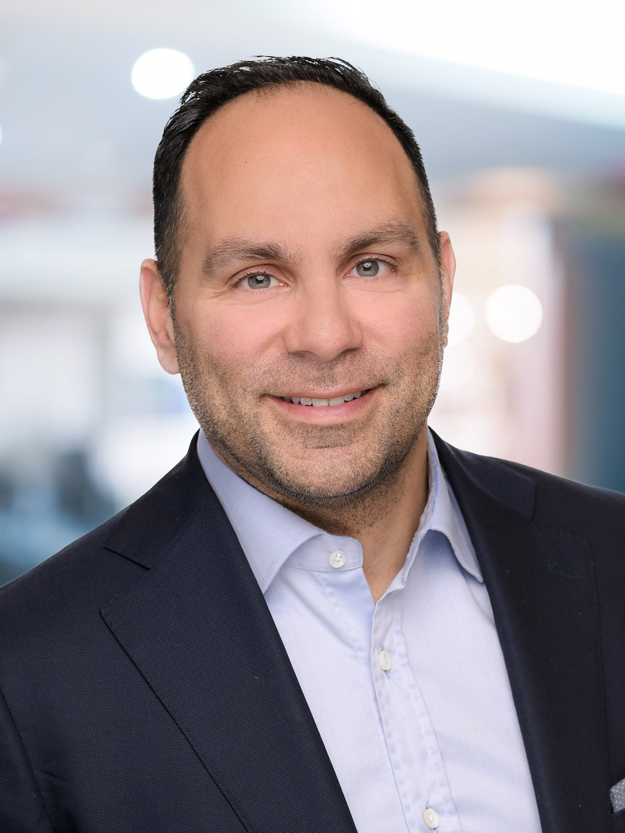 Headshot of Massimo Iamello